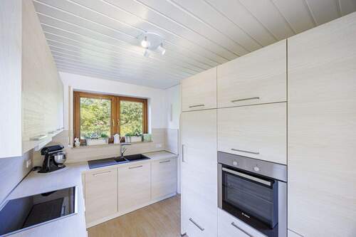 Küche im OG - 8 Zimmer Mehrfamilienhaus, Wohnhaus in Beilstein