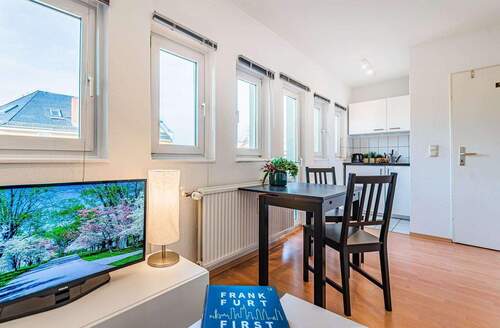 Wohnen - 1 Zimmer Etagenwohnung zur Miete in Frankfurt am Main