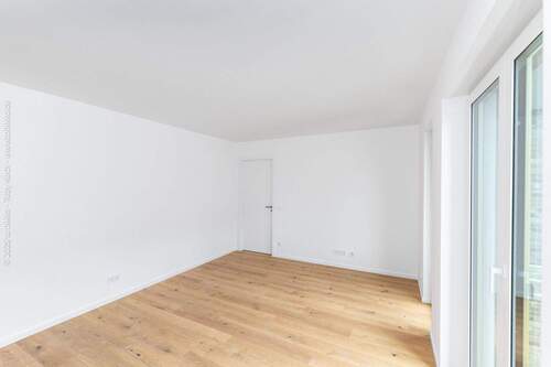 Wohnzimmer - 2 Zimmer Etagenwohnung in Frankfurt am Main