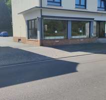 Vorne - Ladenlokal- Ausstellung in Nähe Globus Handelshof