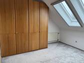 Schlafzimmer (2).JPG - 