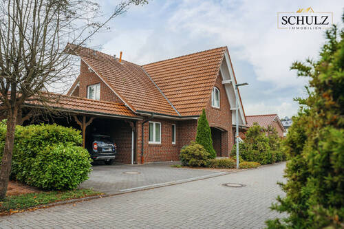 Ansicht vorne - 6 Zimmer Einfamilienhaus zum Kaufen in Friesoythe