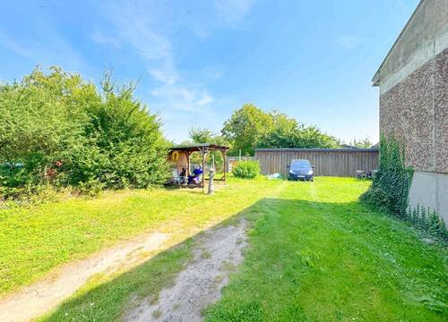 Die Auffahrt - Mehrfamilienhaus, Wohnhaus mit 78,00 m² in Arneburg zum Kaufen