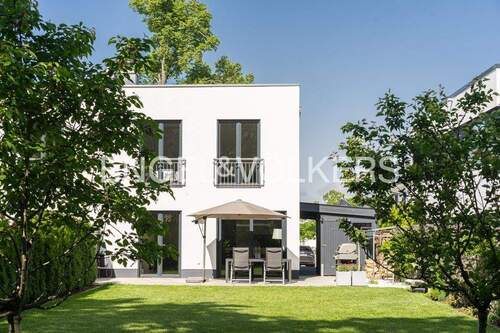 Bild 2 - 5 Zimmer Doppelhaushälfte zur Miete in Potsdam Groß Glienicke
