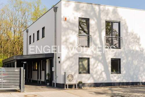 Bild 3 - 5 Zimmer Doppelhaushälfte in Potsdam Groß Glienicke