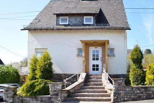 Straßenansicht - Einfamilienhaus mit 114,00 m² in Ransbach-Baumbach zum Kaufen