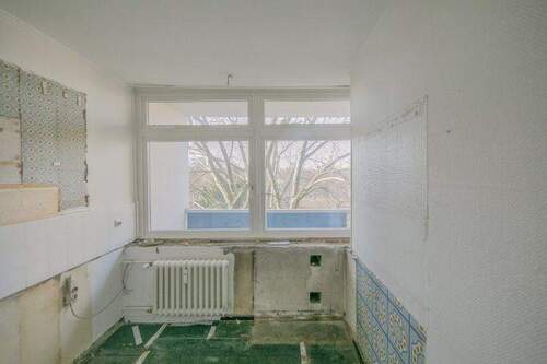 hier war mal ne küche - 3 Zimmer Etagenwohnung in Berlin