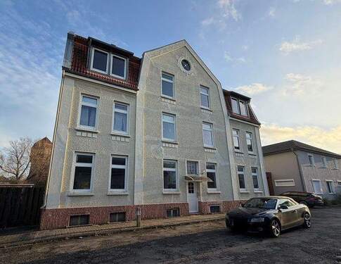 Ansicht - 2 Zimmer Mehrfamilienhaus, Wohnhaus zum Kaufen in Nordenham