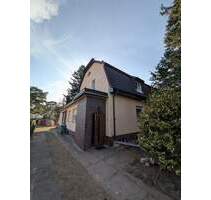 Massive Doppelhaushälfte, unterkellert, 644m² Grundstück, ruhige Lage in Zeuthen-Miersdorf