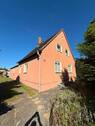 Außenansicht - Schönes Grundstück mit Einfamilienhaus und direktem Elbblick