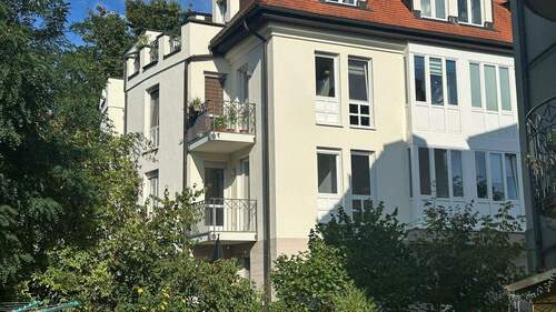 Wohnung / Balkon - Etagenwohnung mit 50,00 m² in Dresden zum Kaufen