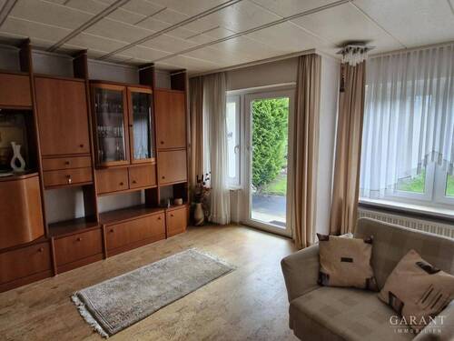 Wohnzimmer - 4 Zimmer Doppelhaushälfte in Deggingen