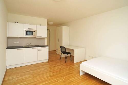 Wohnen - 1 Zimmer Etagenwohnung zur Miete in Dresden