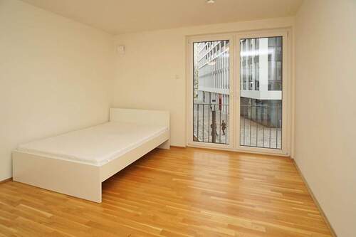 Wohnen - 1 Zimmer Etagenwohnung in Dresden