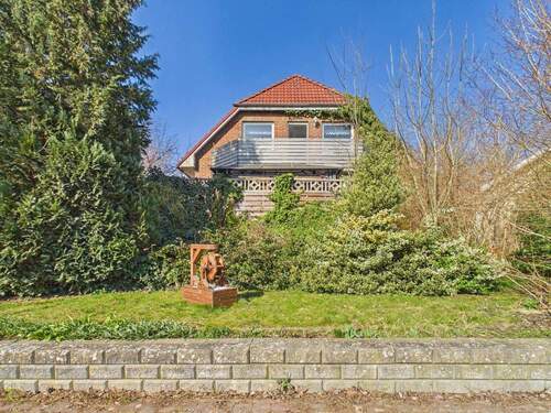 Straßenansicht - 6 Zimmer Einfamilienhaus zum Kaufen in Lauenau