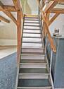 Treppe zur Galerie - 