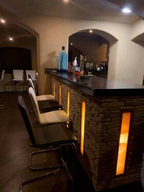 Bar 3 - 