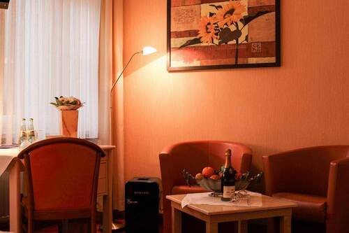 Zimmer 6 - 