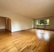 Lichtdurchflutete 3-Zimmer-Wohnung mit guter Aufteilung und Südbalkon in Kronberg-Schönberg! - Kronberg im Taunus