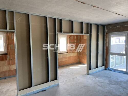 Erstbezug - Erstbezug: Büro im 1. Obergeschoss in 1 A-Lage