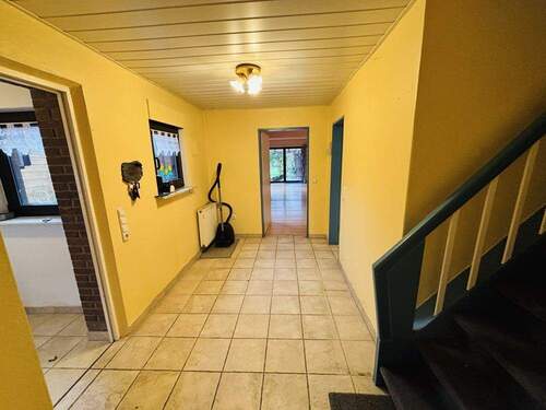 Flur EG - 3 Zimmer Einfamilienhaus in Sande