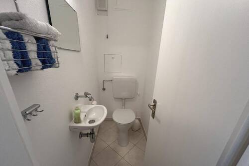 WC - 