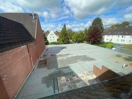 Hier wäre noch Fläche für einen weiteren Anbau - 