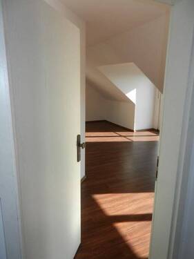 Eingangsbereich - 1 Zimmer Etagenwohnung zur Miete in Freital