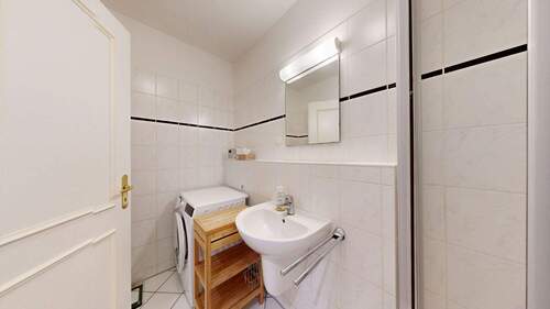 Bad - 2 Zimmer Etagenwohnung in Leipzig