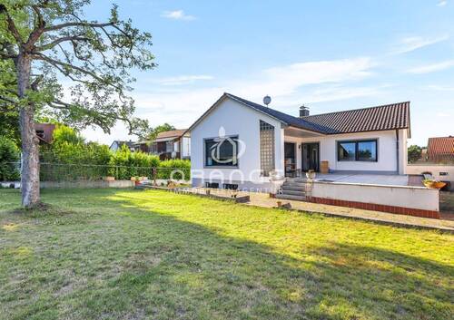 Titelbild_ - Einfamilienhaus mit 254,00 m² in Schwandorf zum Kaufen