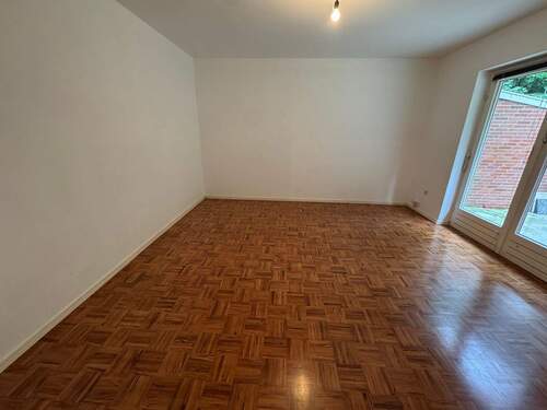 Wohnzimmer 2.JPG - 5 Zimmer Etagenwohnung in Bremen