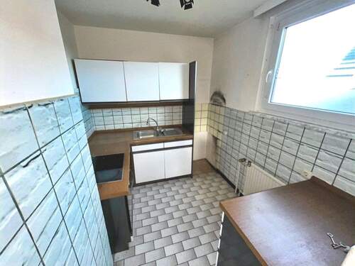 Außergewöhnliche Fliesengestaltung in der Küche (OG) - 