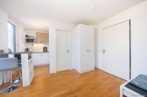 Lichtdurchfluteter Wohn-/ Schlafbereich - Etagenwohnung mit 31,00 m&sup2; in München zum Kaufen