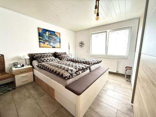 Schlafzimmer EG - 