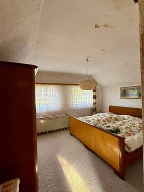 Schlafzimmer (DG) - 