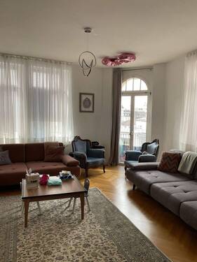 IMG_0597.jpeg - Großzügige Stadtwohnung in einer denkmalgeschützten Immobilie