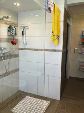 ...mit Dusche - 