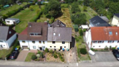 Frontansicht - Doppelhaushälfte mit 140,00 m² in Saarbrücken zum Kaufen