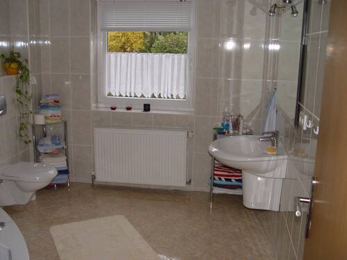 Badezimmer Obergeschoss (Aufnahme aus dem Jahr 2008) - 