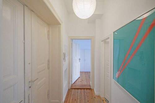 der flur - Etagenwohnung mit 56,00 m&sup2; in Berlin zum Kaufen