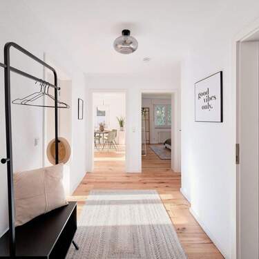 Flur - 3 Zimmer Etagenwohnung in Neu-Ulm