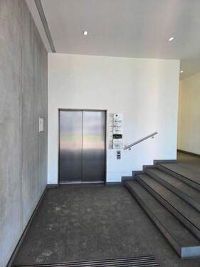 Flur - Büro mit 32,00 m&sup2; in Hamburg zur Miete