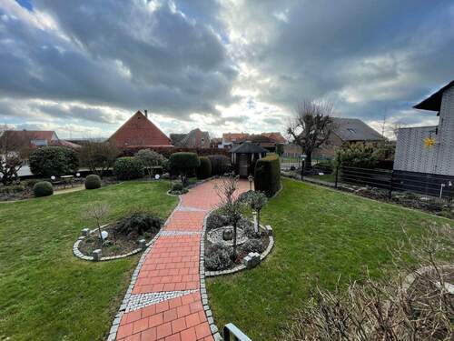 Garten - 4 Zimmer Etagenwohnung in Suthfeld