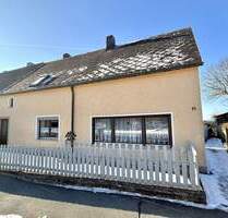 Wohnhaus mit kleinem Grundstück in ruhiger Lage - Püchersreuth