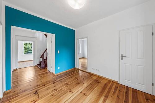 Eingangsbereich - Einfamilienhaus mit 195,00 m&sup2; in Berlin zum Kaufen