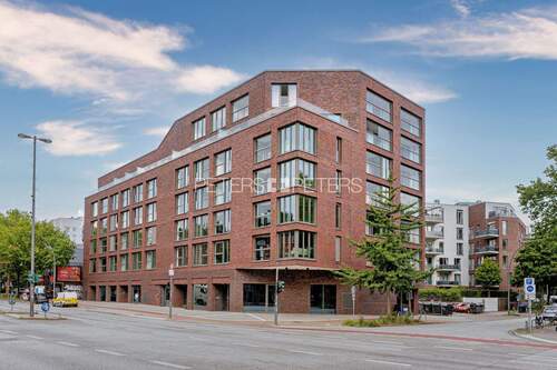 KWAERDESIGN_GUTE_STUBE-001 - + Buntes Treiben auf zwei Ebenen: Ihre Maisonette-Wohnung mit eigener Dachterrasse! +