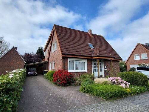 Titelbild - *Zweifamilienhaus in Siedlungslage von Papenburg!*