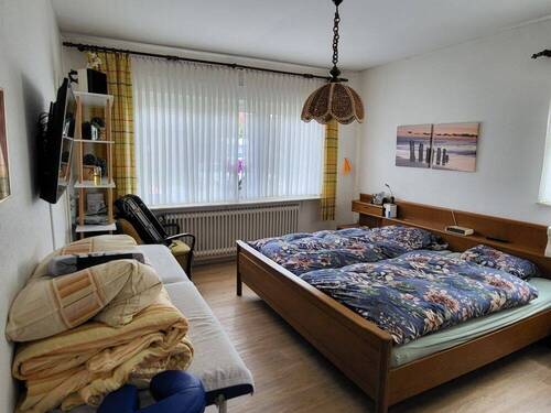 Schlafzimmer (EG) - 