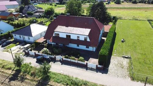 Luftbild Frontansicht - Einfamilienhaus mit 422,00 m² in Landsberg OT Oppin zum Kaufen