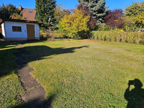 Garten - Bungalow mit 75,00 m² in Berlin zum Kaufen